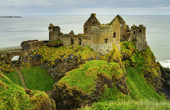 Dunluce Castle, N 17-18hdrJDA LRC2