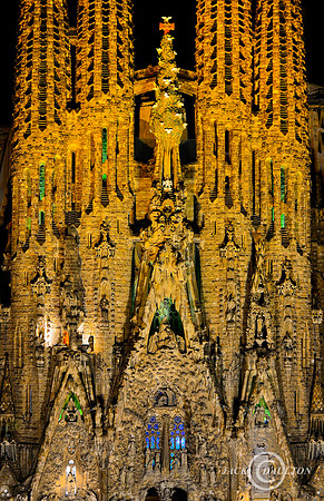 SagradaFamNativityFacadeJDALRC
