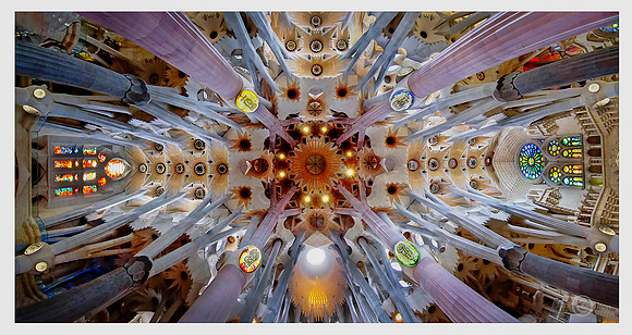 SagradaFamPano4JDA-3 LRC
